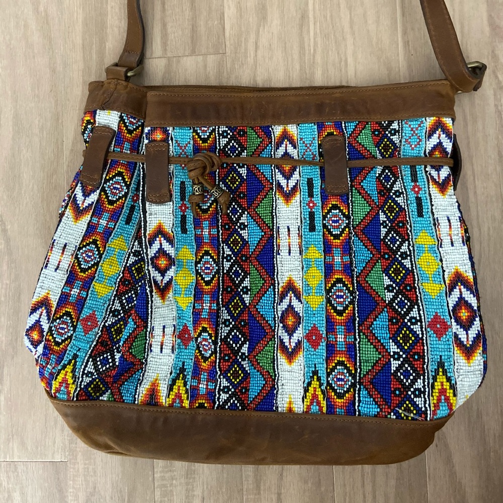 Streets Ahead messenger bag